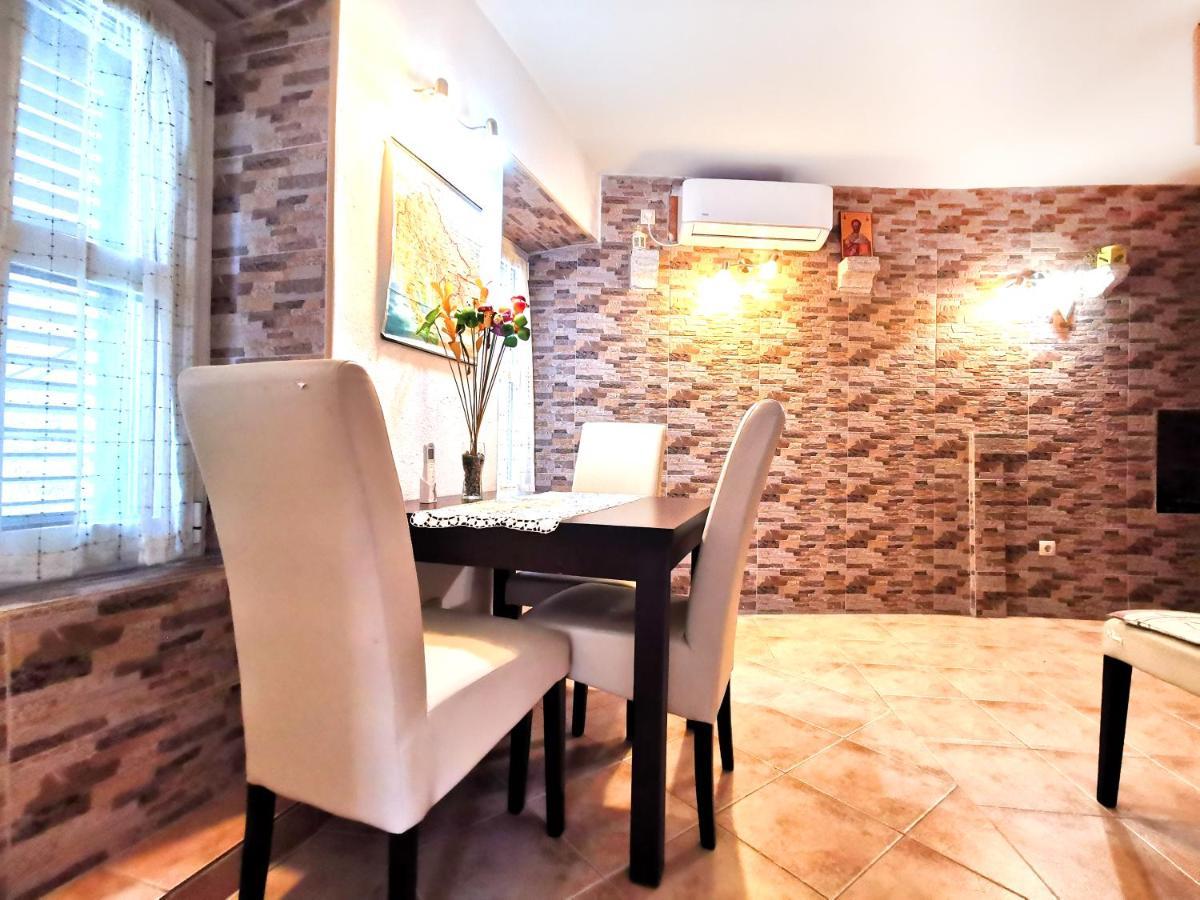 Old Town Boskovic Apartment Kotor Bagian luar foto