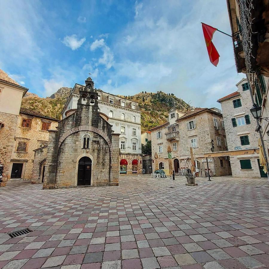 Old Town Boskovic Apartment Kotor Bagian luar foto