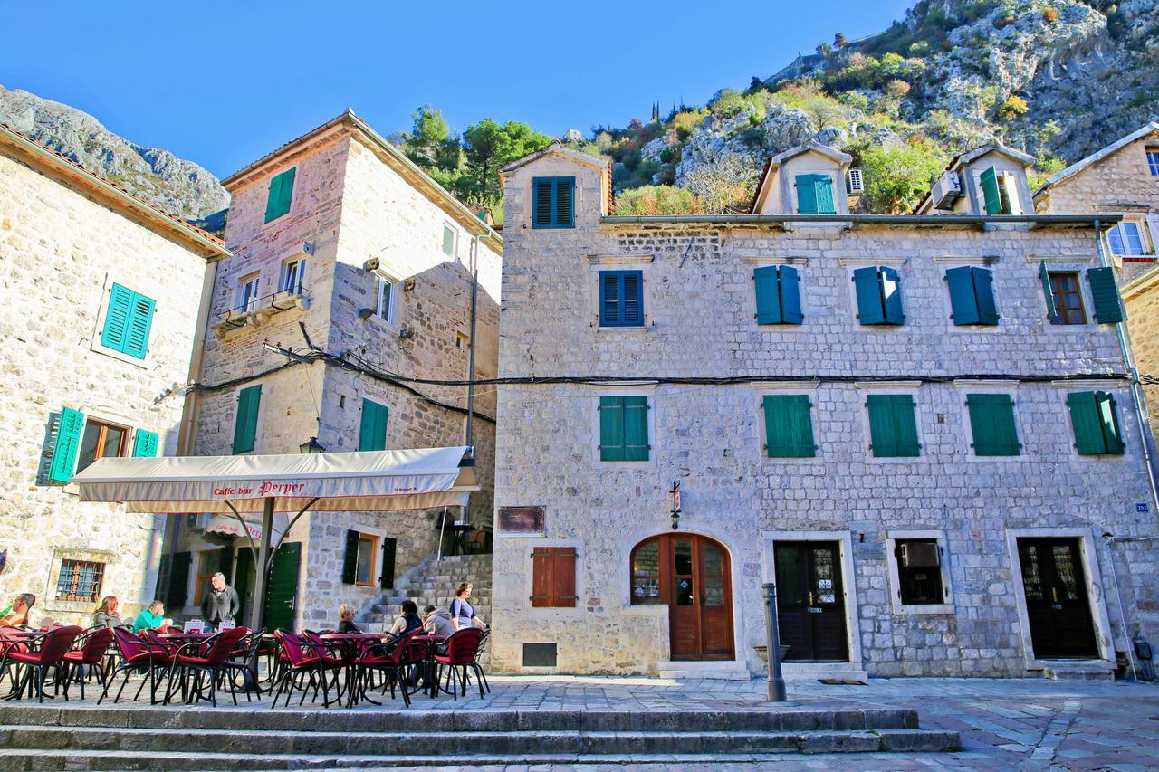 Old Town Boskovic Apartment Kotor Bagian luar foto